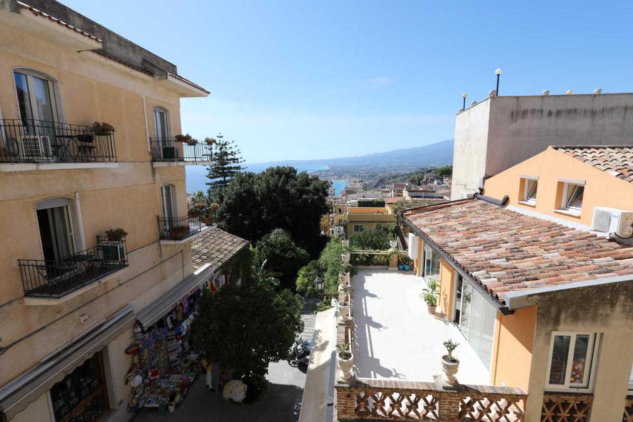 Greek Theater - Sea View Apartment Ταορμίνα Εξωτερικό φωτογραφία