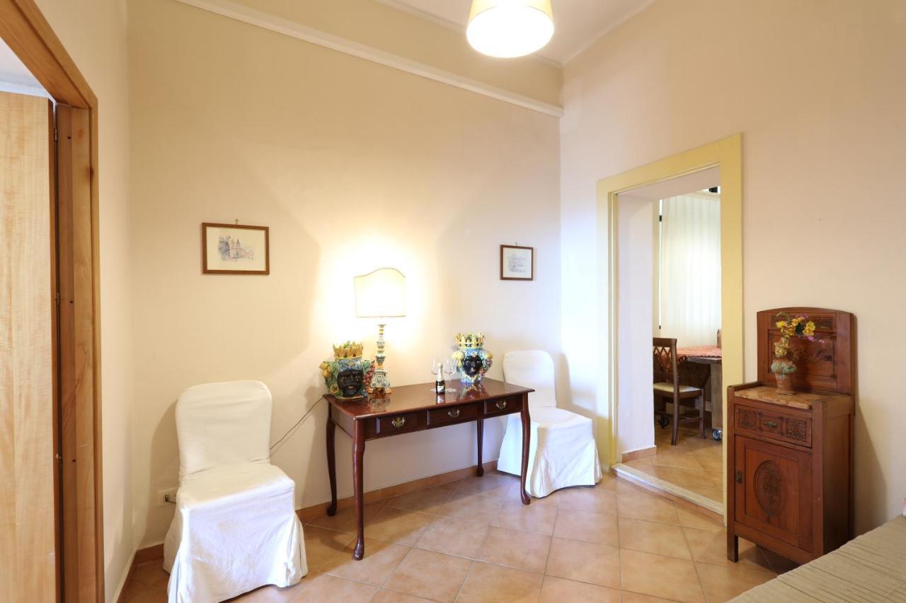 Greek Theater - Sea View Apartment Ταορμίνα Εξωτερικό φωτογραφία